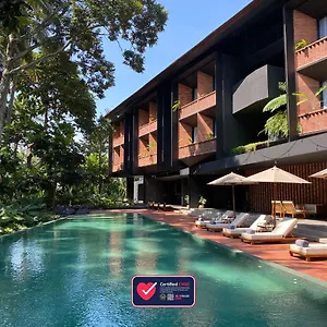 https://titik-dua.ubudhotelsnow.com